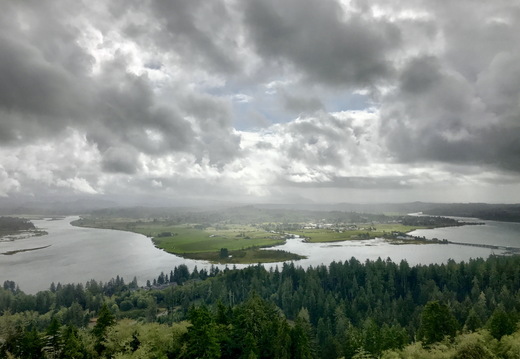 665 2019-09-17 23.43.03 3988x2992